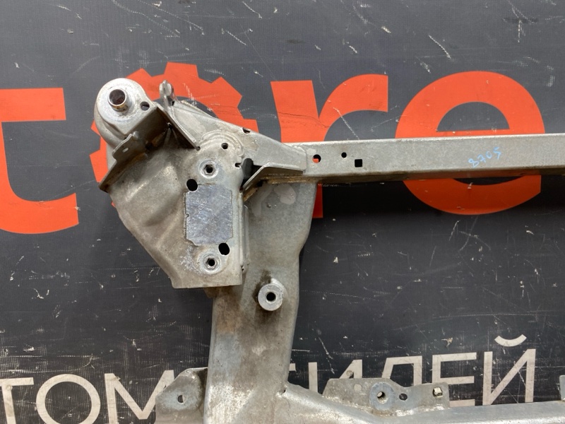 Балка поперечная (подрамник), 39000 рублей, Красноярск