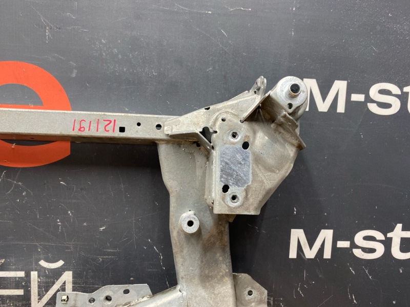 Балка поперечная (подрамник), 39000 рублей, Красноярск