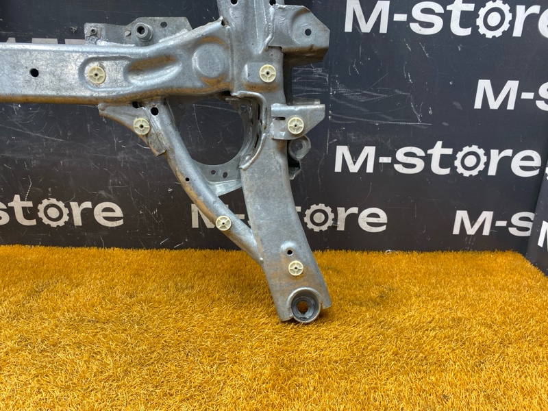 Балка поперечная (подрамник), 39000 рублей, Красноярск