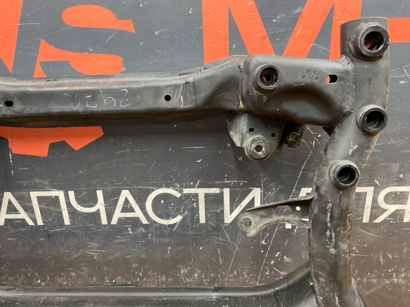 Балка поперечная (подрамник), 27000 рублей, Красноярск