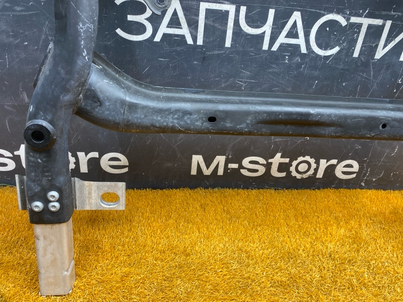 Балка поперечная (подрамник), 27000 рублей, Красноярск