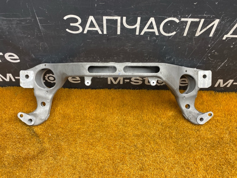 Балка поперечная (подрамник), 7000 рублей, Красноярск