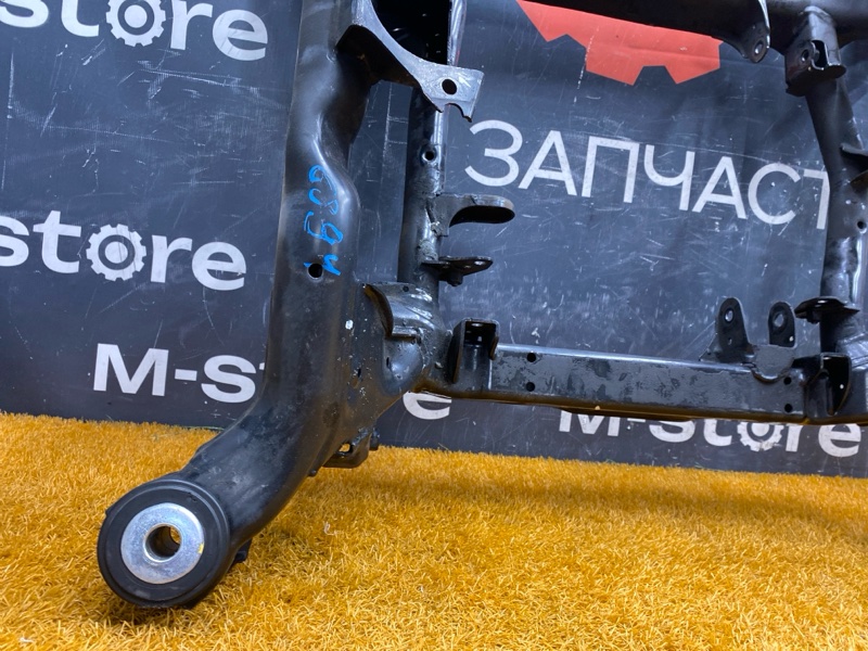 Балка поперечная (подрамник), 5500 рублей, Красноярск