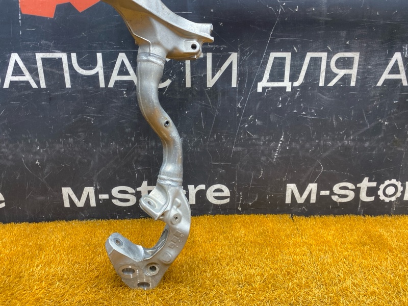 Балка поперечная (подрамник), 37000 рублей, Красноярск