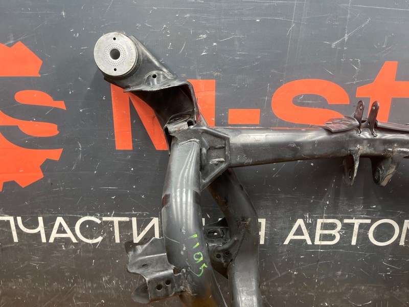 Балка поперечная (подрамник), 4500 рублей, Красноярск