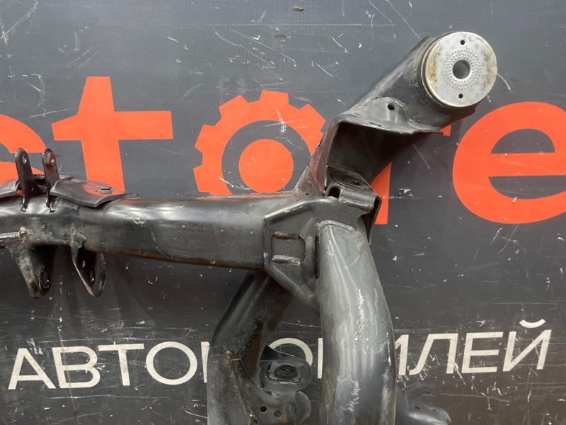 Балка поперечная (подрамник), 4500 рублей, Красноярск