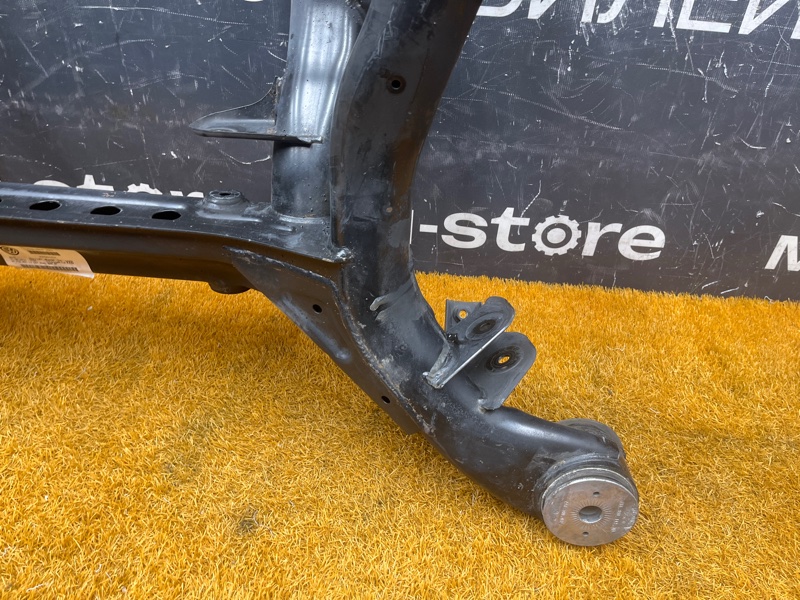 Балка поперечная (подрамник), 4500 рублей, Красноярск