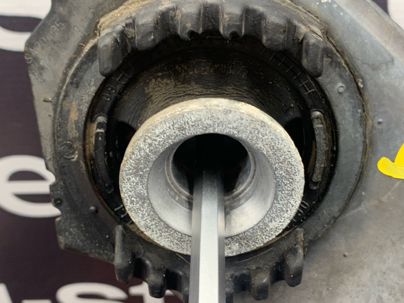 Балка поперечная (подрамник), 33000 рублей, Красноярск