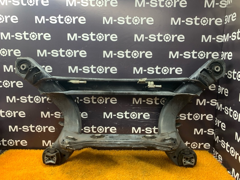 Балка поперечная (подрамник), 33000 рублей, Красноярск