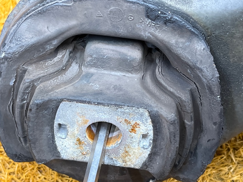 Балка поперечная (подрамник), 5000 рублей, Красноярск