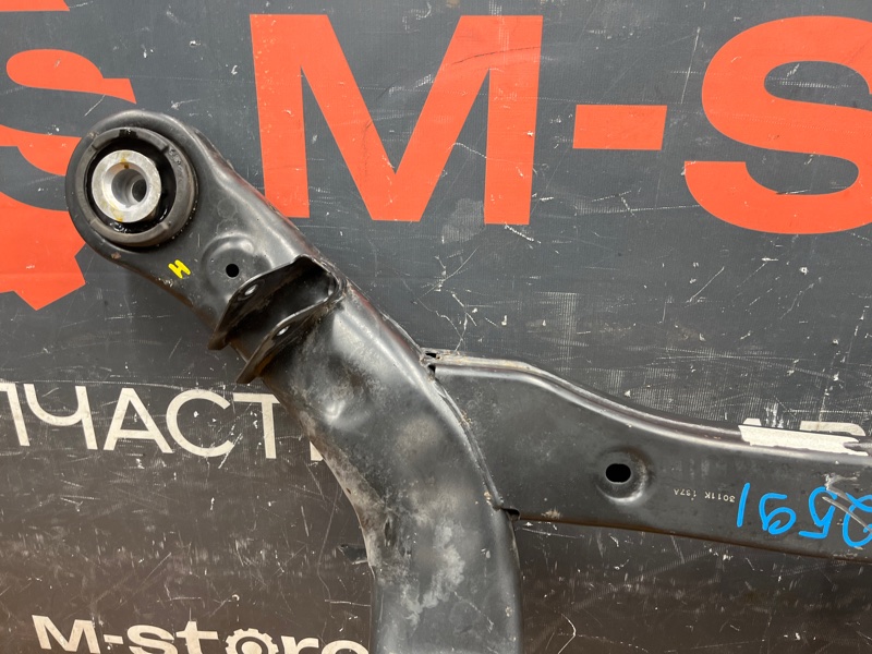 Балка поперечная (подрамник), 5000 рублей, Красноярск