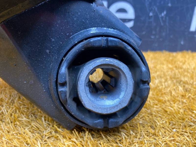 Балка поперечная (подрамник), 20000 рублей, Красноярск