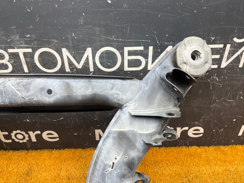 Балка поперечная (подрамник), 35000 рублей, Красноярск