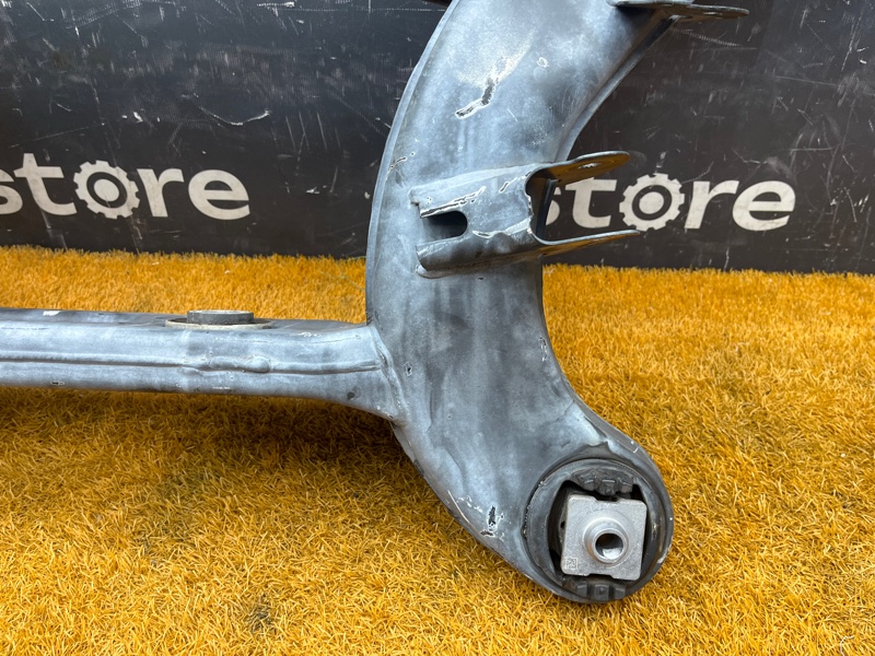 Балка поперечная (подрамник), 35000 рублей, Красноярск