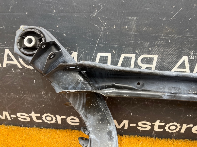 Балка поперечная (подрамник), 35000 рублей, Красноярск