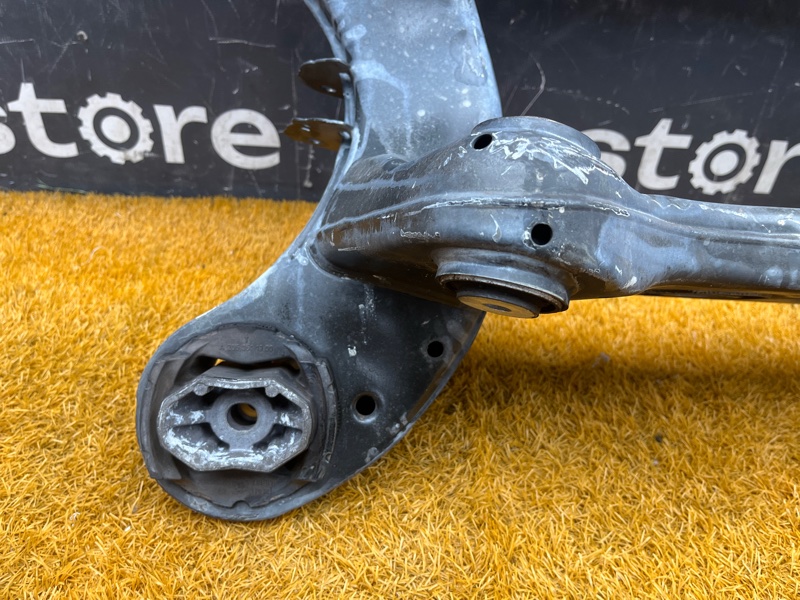 Балка поперечная (подрамник), 35000 рублей, Красноярск