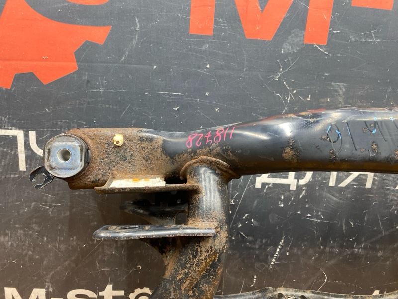 Балка поперечная (подрамник), 2500 рублей, Красноярск