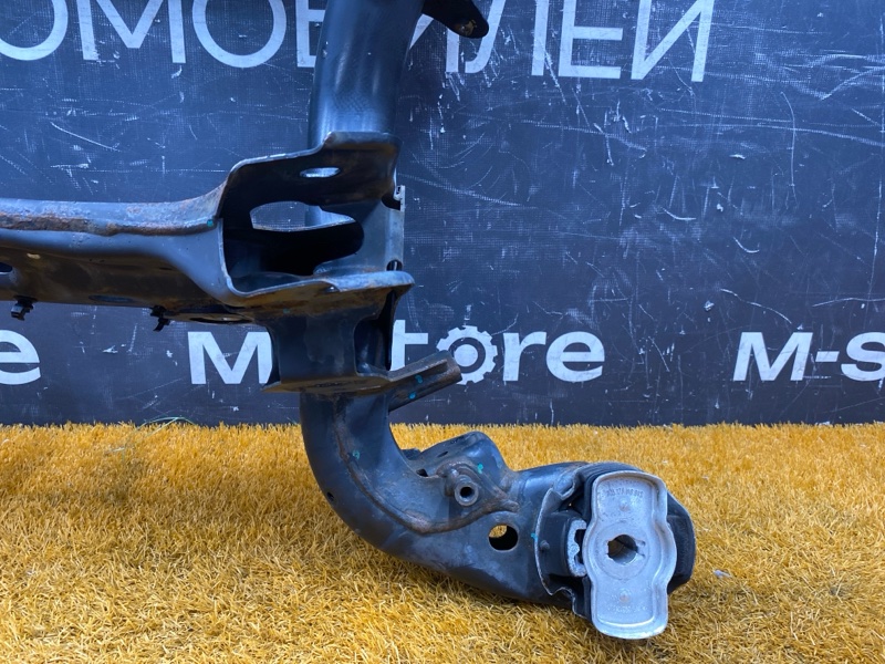 Балка поперечная (подрамник), 15000 рублей, Красноярск