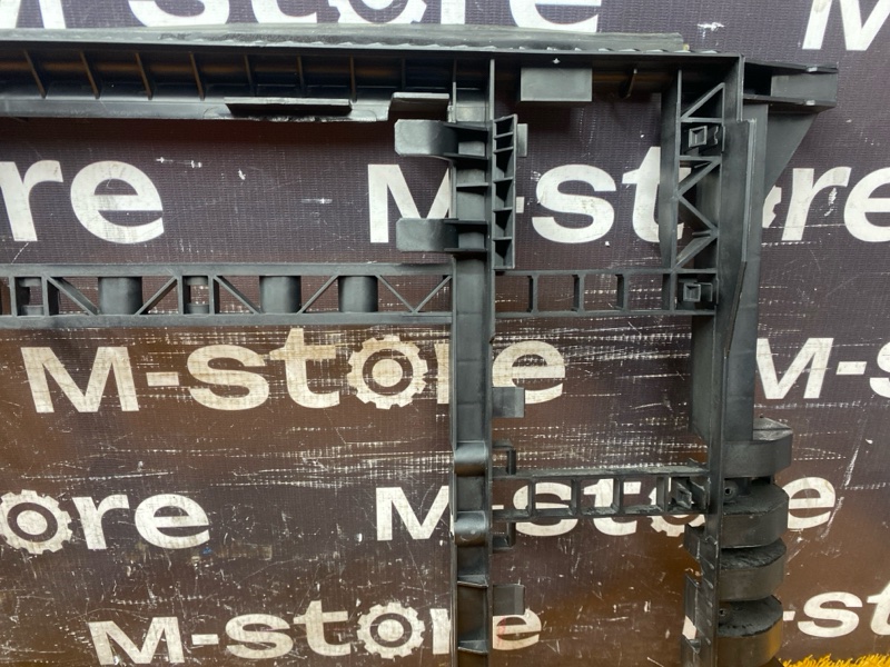 Кронштейн радиатора, 2000 рублей, Красноярск