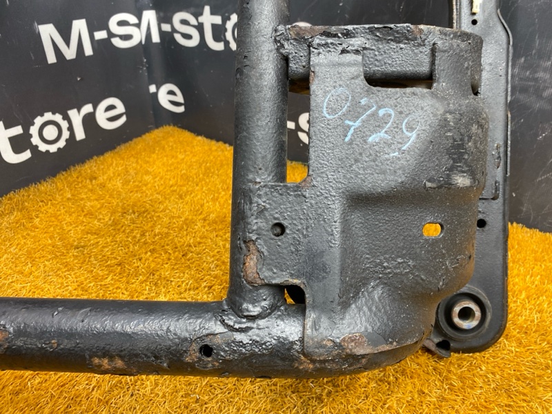 Кронштейн КПП, 2000 рублей, Красноярск