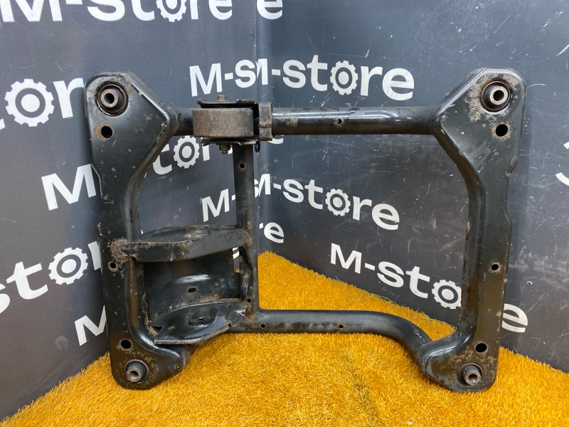 Кронштейн КПП, 2000 рублей, Красноярск