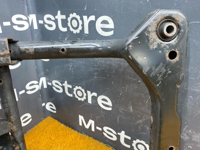 Кронштейн КПП, 2000 рублей, Красноярск