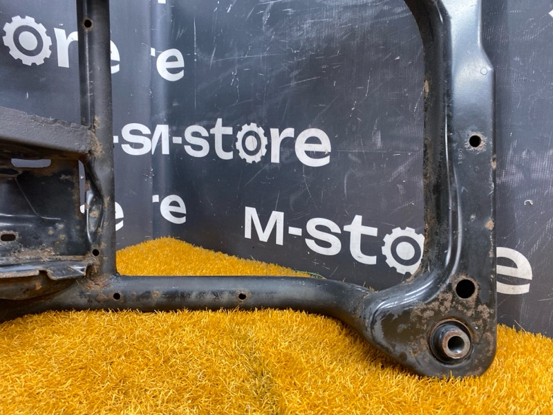 Кронштейн КПП, 2000 рублей, Красноярск