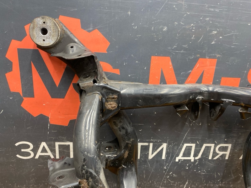 Балка поперечная (подрамник), 3500 рублей, Красноярск