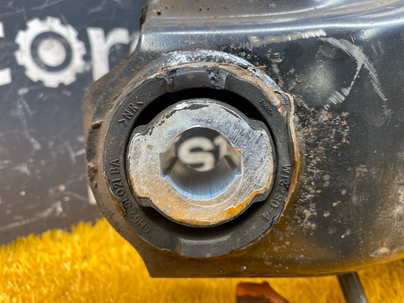 Балка поперечная (подрамник), 65000 рублей, Красноярск