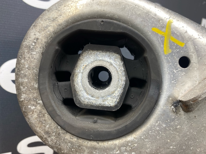 Балка поперечная (подрамник), 3000 рублей, Красноярск