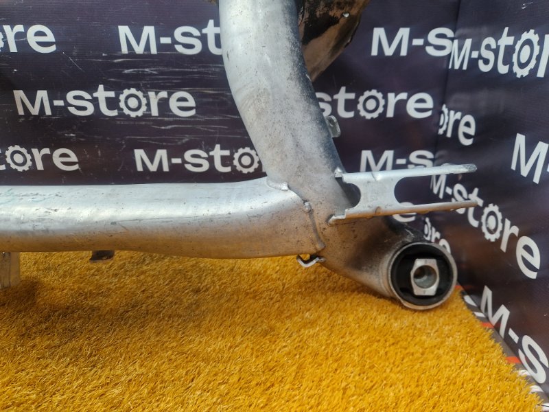 Балка поперечная (подрамник), 5000 рублей, Красноярск