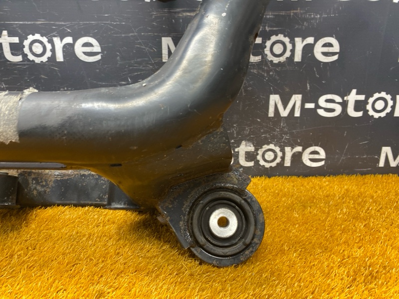 Балка поперечная (подрамник), 2000 рублей, Красноярск