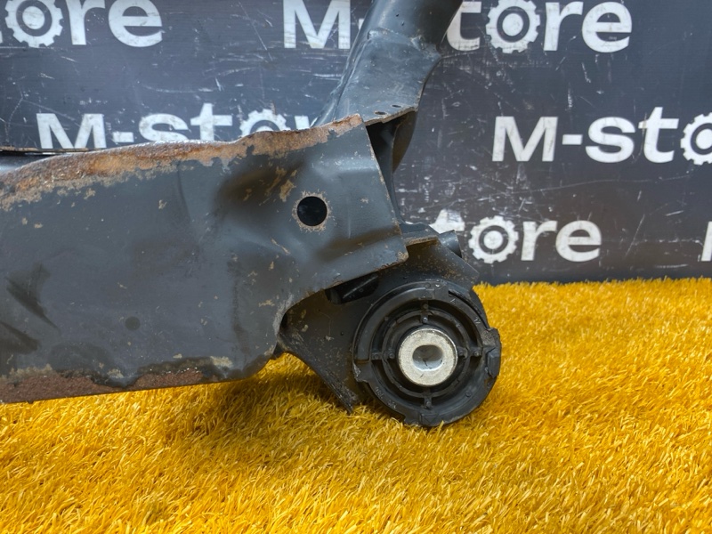 Балка поперечная (подрамник), 2000 рублей, Красноярск