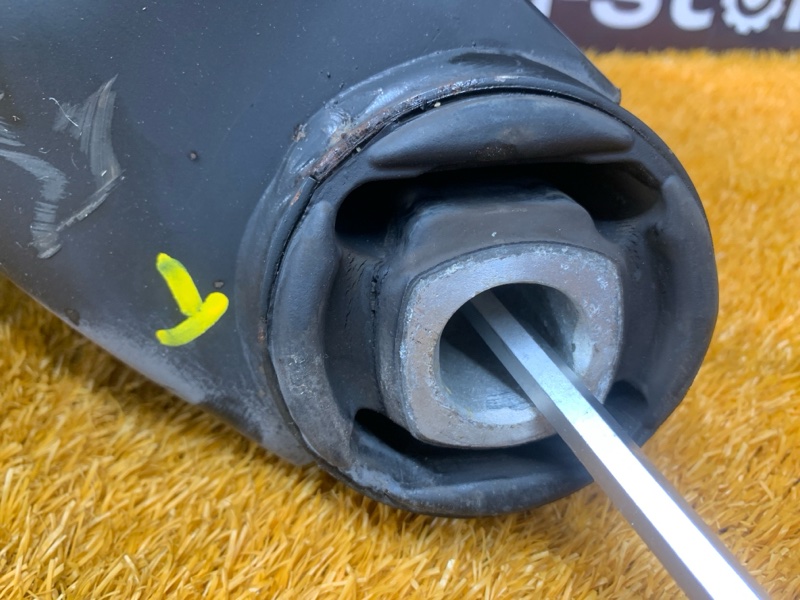 Балка поперечная (подрамник), 2000 рублей, Красноярск