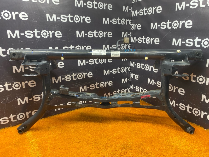 Балка поперечная (подрамник), 15000 рублей, Красноярск