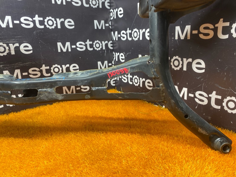 Балка поперечная (подрамник), 15000 рублей, Красноярск