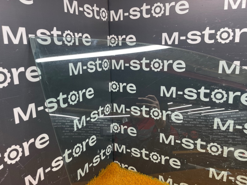 Стекло боковое, 2000 рублей, Красноярск