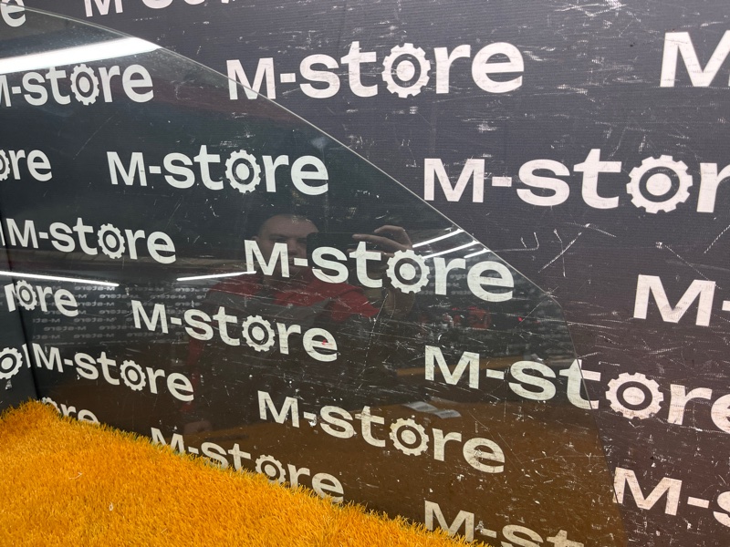 Стекло боковое, 2000 рублей, Красноярск