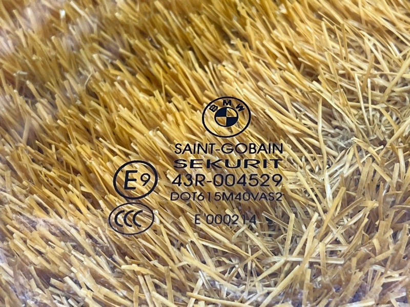 Стекло боковое, 2000 рублей, Красноярск