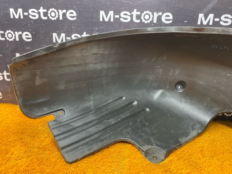 подкрылок, 700 рублей, Красноярск