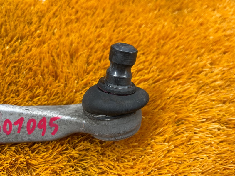 Рычаг подвески верхний, 1000 рублей, Красноярск