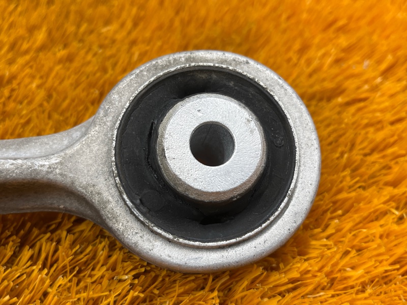 Рычаг подвески верхний, 900 рублей, Красноярск