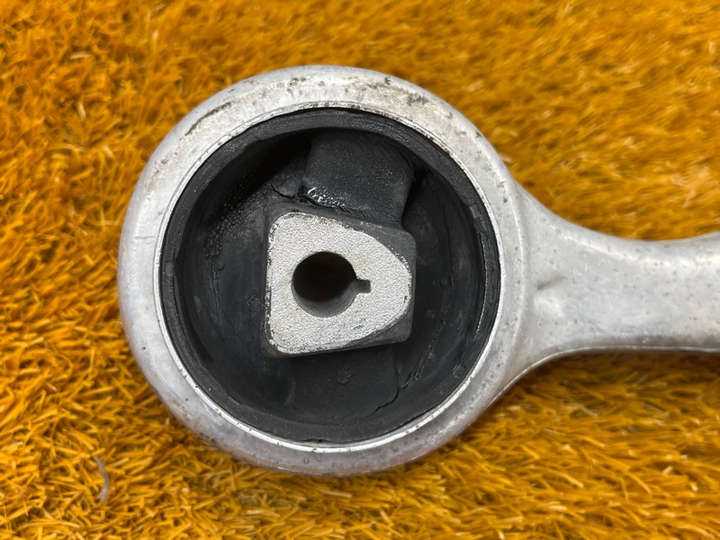 Рычаг подвески нижний, 1500 рублей, Красноярск