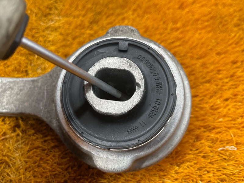 Рычаг подвески верхний, 3000 рублей, Красноярск