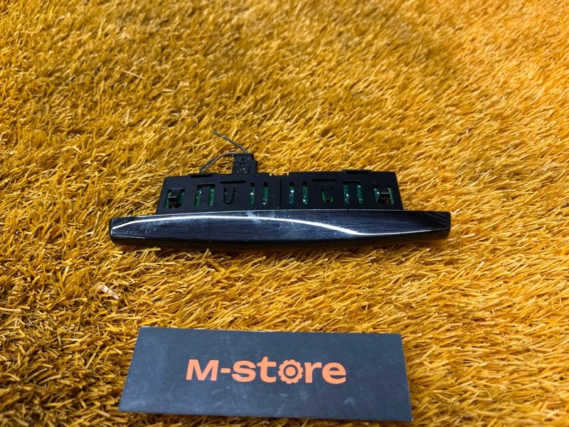 дисплей парктроников, 500 рублей, Красноярск