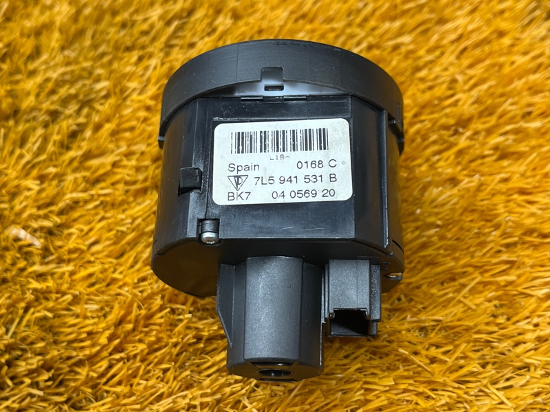 Переключатель света фар, 500 рублей, Красноярск