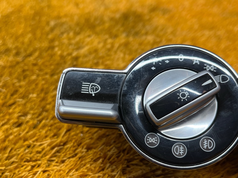 Переключатель света фар, 1000 рублей, Красноярск