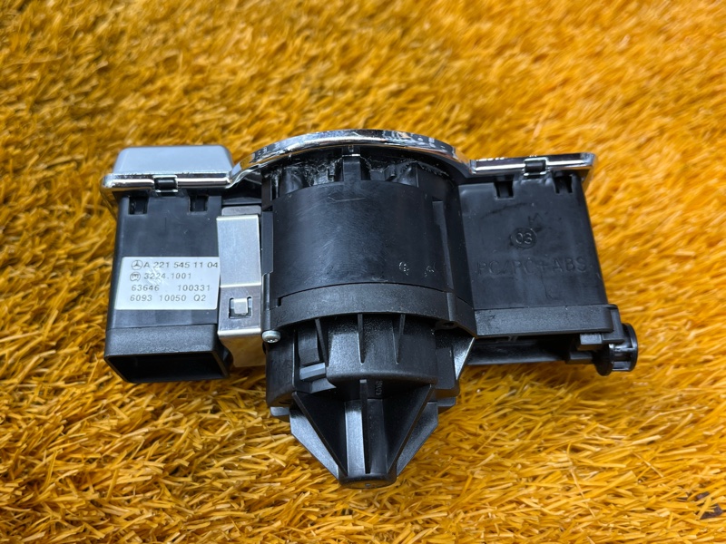 Переключатель света фар, 1000 рублей, Красноярск