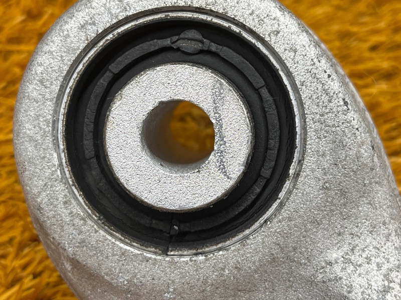 Рычаг подвески верхний, 400 рублей, Красноярск