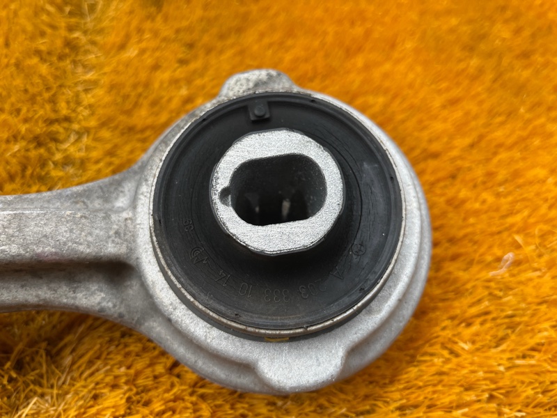 Рычаг подвески нижний, 2000 рублей, Красноярск